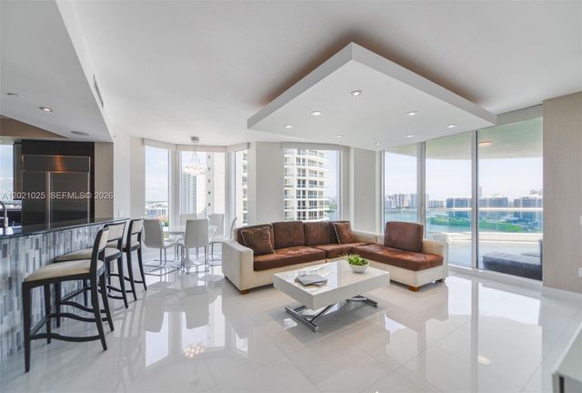 6000 Island Blvd 1801, Aventura, FL 33160