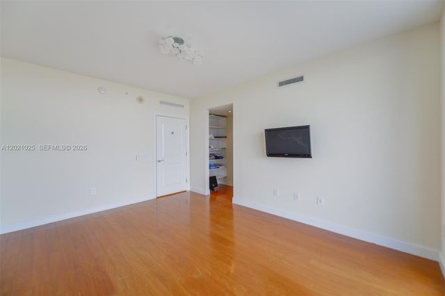 6000 Island Blvd 1801, Aventura, FL 33160