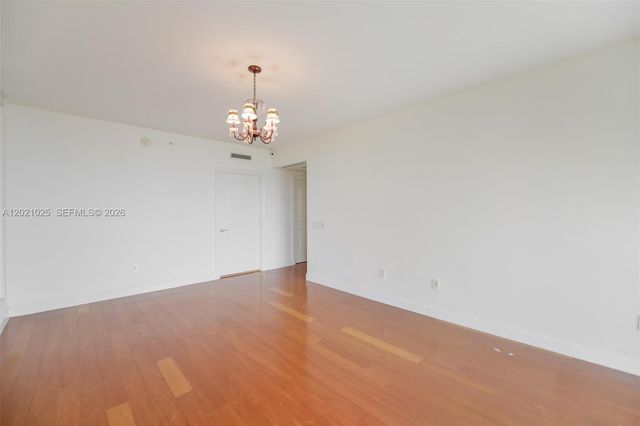 6000 Island Blvd 1801, Aventura, FL 33160