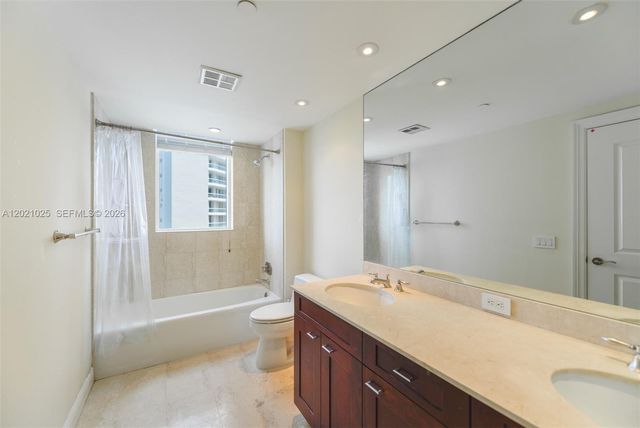 6000 Island Blvd 1801, Aventura, FL 33160