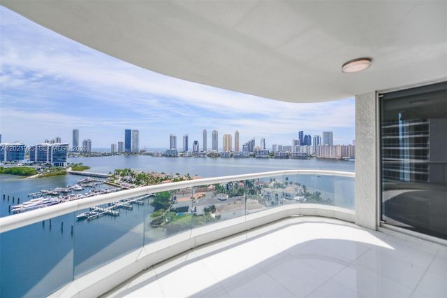 6000 Island Blvd 1801, Aventura, FL 33160