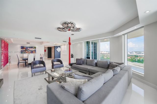 6000 Island Blvd 1801, Aventura, FL 33160