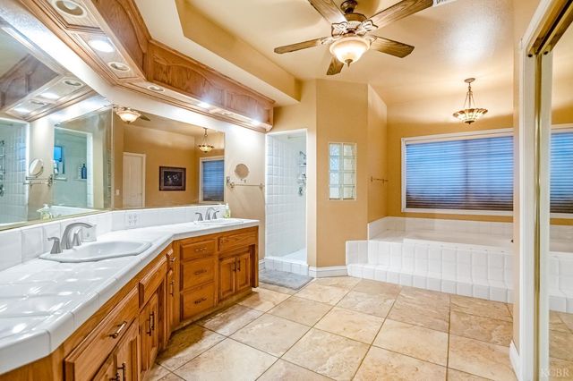 31767 Road 166, Visalia, CA 93292