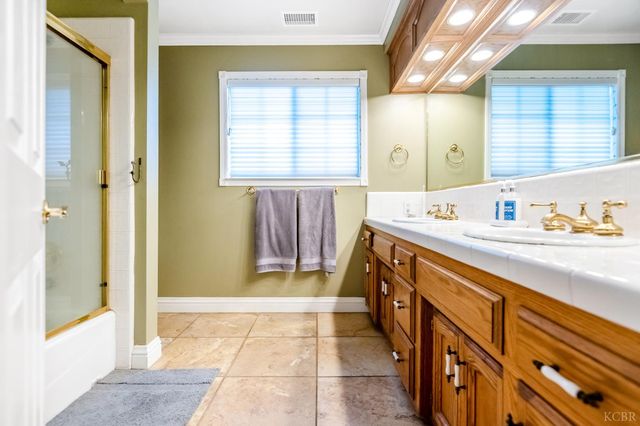 31767 Road 166, Visalia, CA 93292