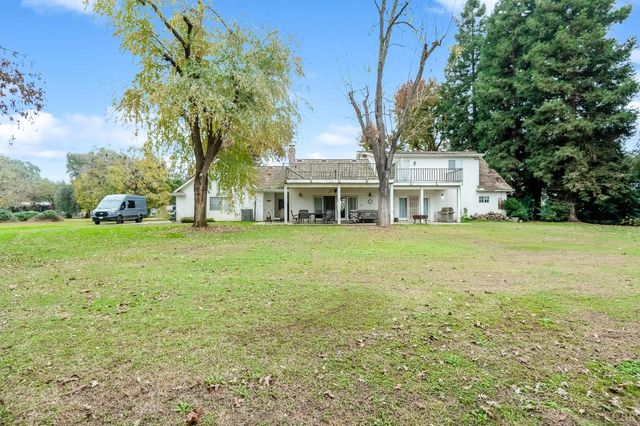 31767 Road 166, Visalia, CA 93292