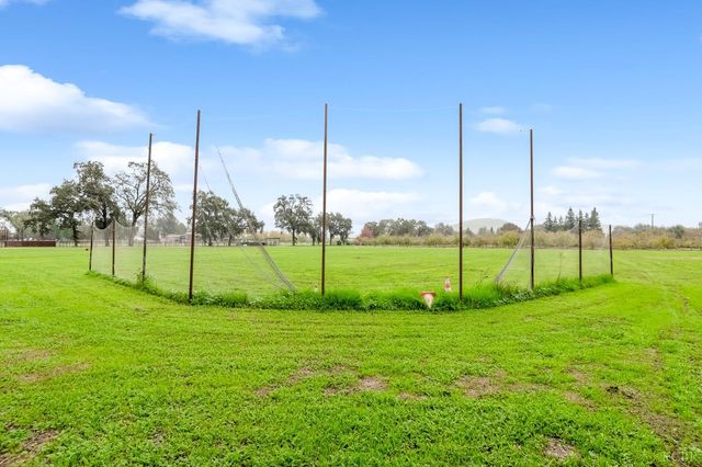 31767 Road 166, Visalia, CA 93292