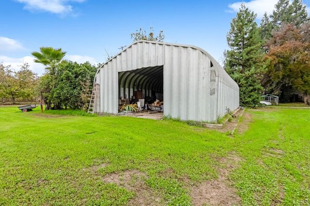 31767 Road 166, Visalia, CA 93292