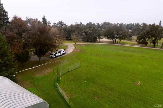 31767 Road 166, Visalia, CA 93292