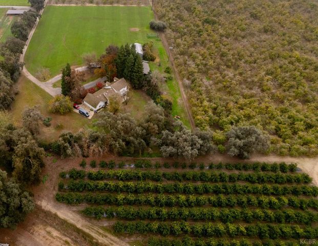 31767 Road 166, Visalia, CA 93292