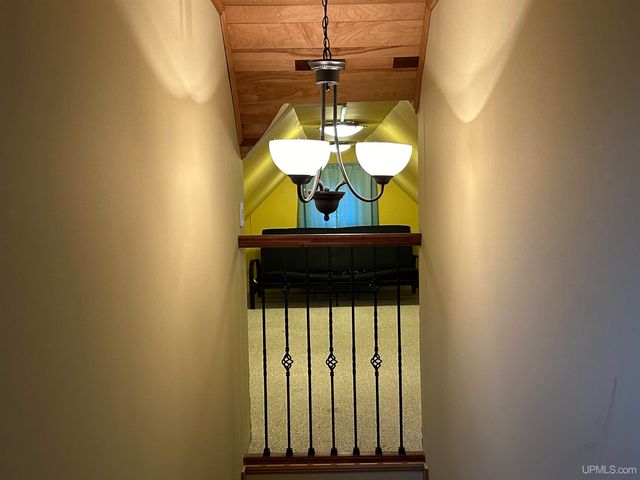 5281 E Sunset Road, Ironwood, MI 49938