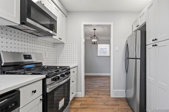 31304 Florence Street, Garden City, MI 48135