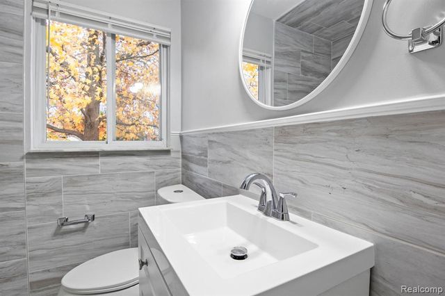 31304 Florence Street, Garden City, MI 48135