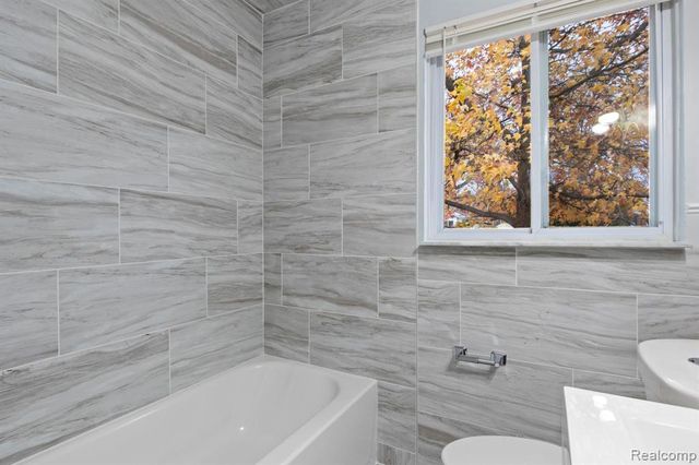 31304 Florence Street, Garden City, MI 48135