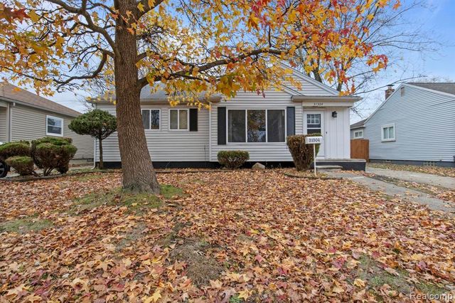 31304 Florence Street, Garden City, MI 48135