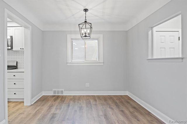 31304 Florence Street, Garden City, MI 48135