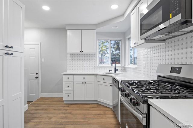 31304 Florence Street, Garden City, MI 48135