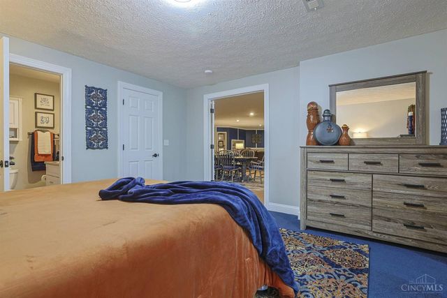 304 Quail Run, Middletown, OH 45042