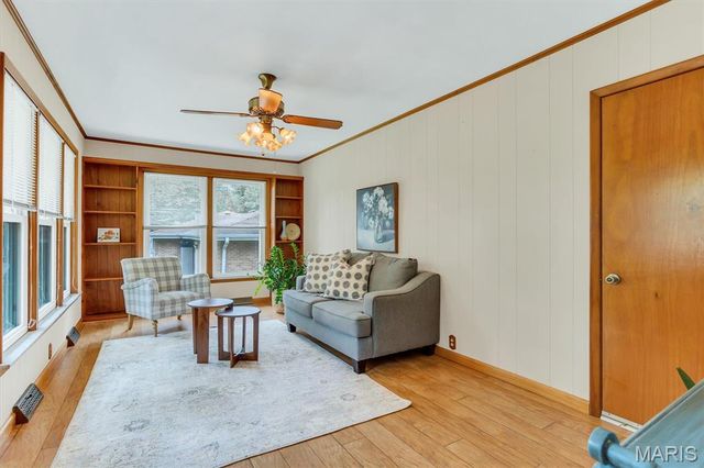 1365 Saint Joseph Street, Florissant, MO 63033