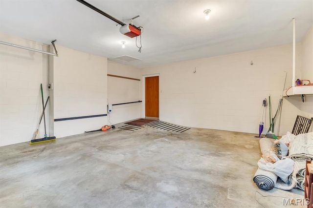 1365 Saint Joseph Street, Florissant, MO 63033
