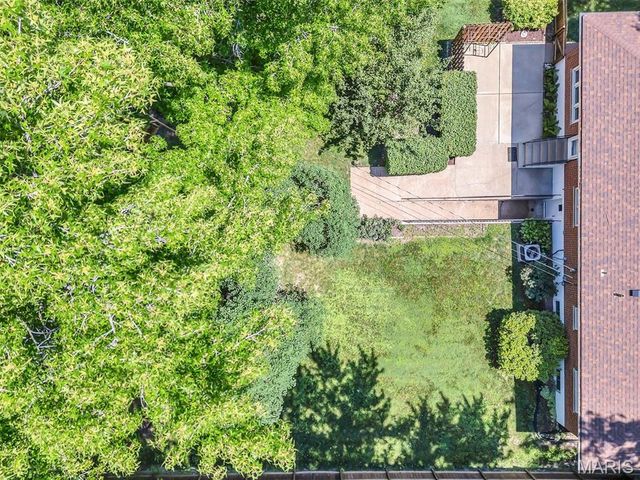 1365 Saint Joseph Street, Florissant, MO 63033