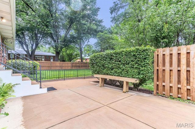 1365 Saint Joseph Street, Florissant, MO 63033