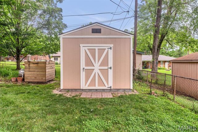 1365 Saint Joseph Street, Florissant, MO 63033