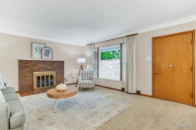1365 Saint Joseph Street, Florissant, MO 63033