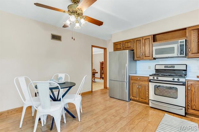 1365 Saint Joseph Street, Florissant, MO 63033