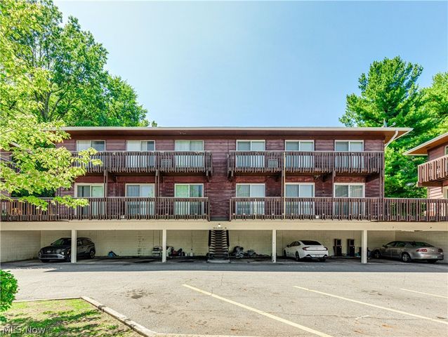 2550 Chamberlain Road B-3, Fairlawn, OH 44333