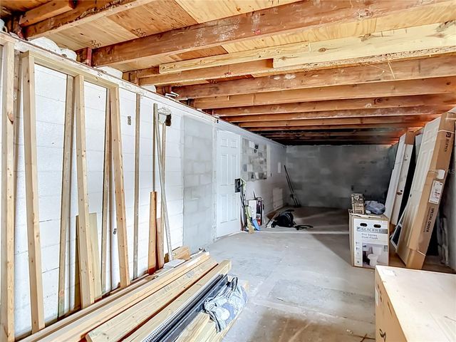 5625 23RD STREET, Zephyrhills, FL 33542