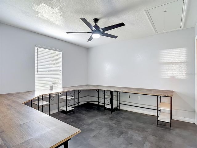 5625 23RD STREET, Zephyrhills, FL 33542