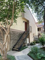 7640 W Greenway Boulevard 2D, Dallas, TX 75209