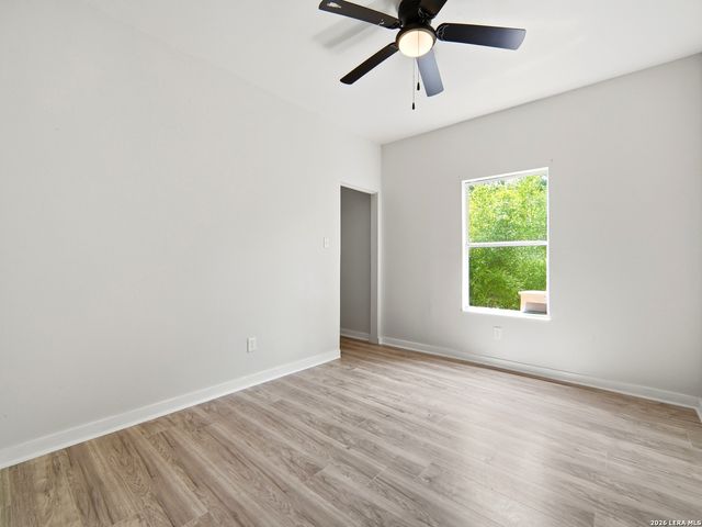 452 Gulf St, San Antonio, TX 78202