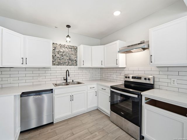 452 Gulf St, San Antonio, TX 78202