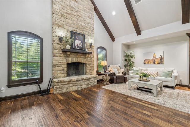 10150 E Post Oak Road, Noble, OK 73068