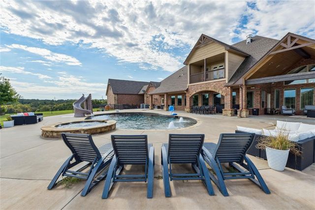 10150 E Post Oak Road, Noble, OK 73068
