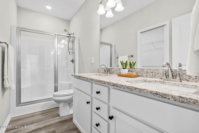 809 Rosemary Ln, La Grange, KY 40031