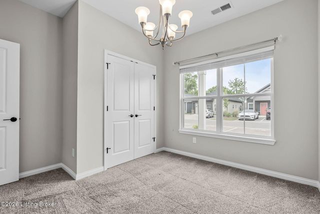 809 Rosemary Ln, La Grange, KY 40031