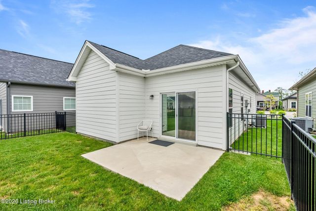 809 Rosemary Ln, La Grange, KY 40031