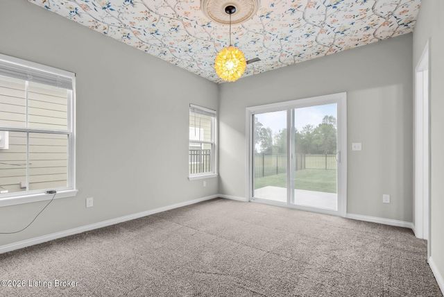 809 Rosemary Ln, La Grange, KY 40031