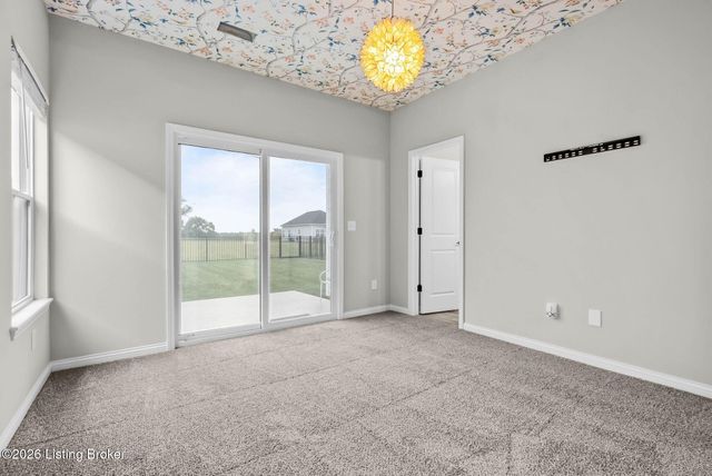 809 Rosemary Ln, La Grange, KY 40031