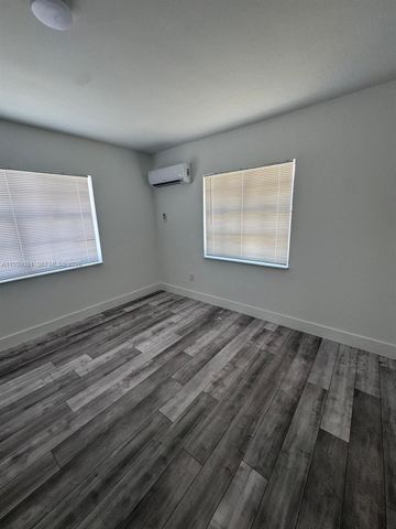 2210 NW North River Dr 2, Miami, FL 33125