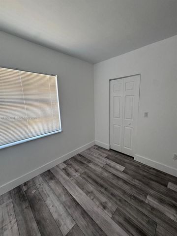 2210 NW North River Dr 2, Miami, FL 33125