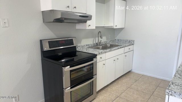 2026 W CACTUS Road A, Phoenix, AZ 85029