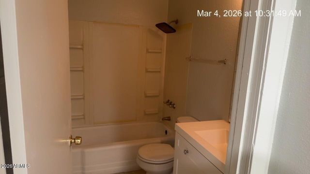 2026 W CACTUS Road A, Phoenix, AZ 85029