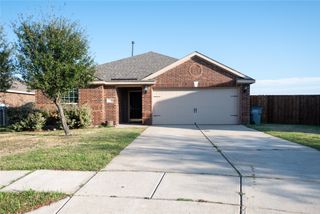 2114 Foxglove Court, Forney, TX 75126