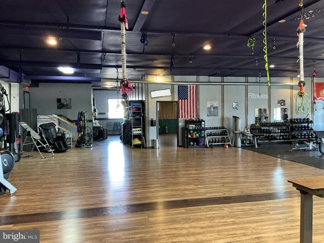 50 N NORTHERN WAY, York, PA 17402