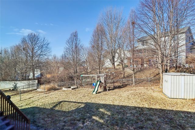 430 Lilac St, Tiffin, IA 52340