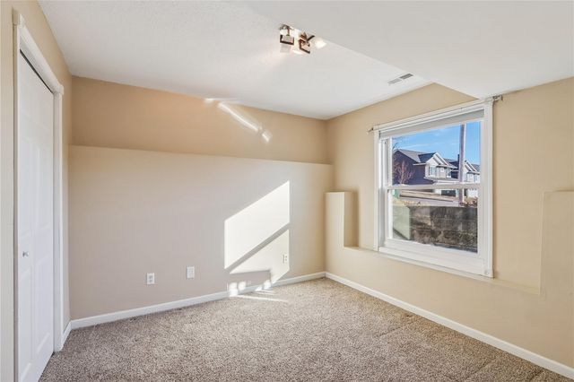 430 Lilac St, Tiffin, IA 52340