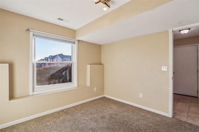 430 Lilac St, Tiffin, IA 52340